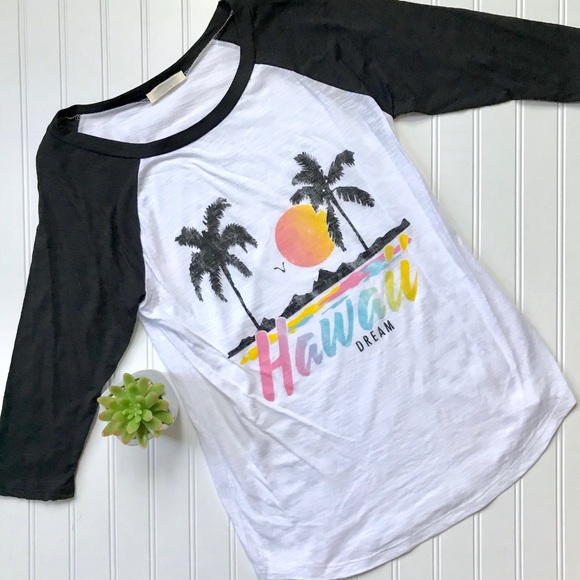 Hawaii dream graphic tee - Picture 4 of 8